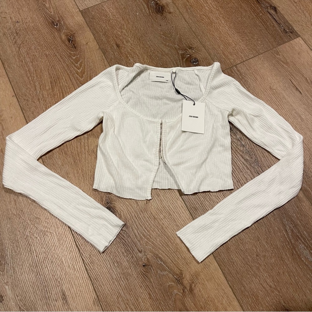 Joah Brown White Off-Shoulder Ribbed Long-Sleeve Crop Top